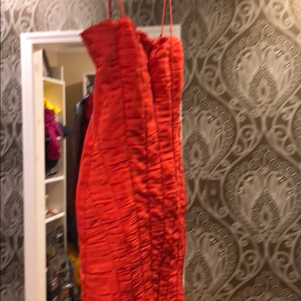 Dress - Picture 4 of 5